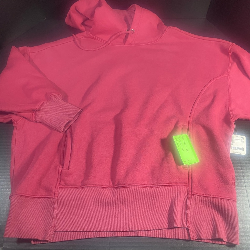 BNWT FREE PEOPLE WE THE FREE ITS A VIBE HOODIE OVERSIZED XS RED PRICE VERY FIRM